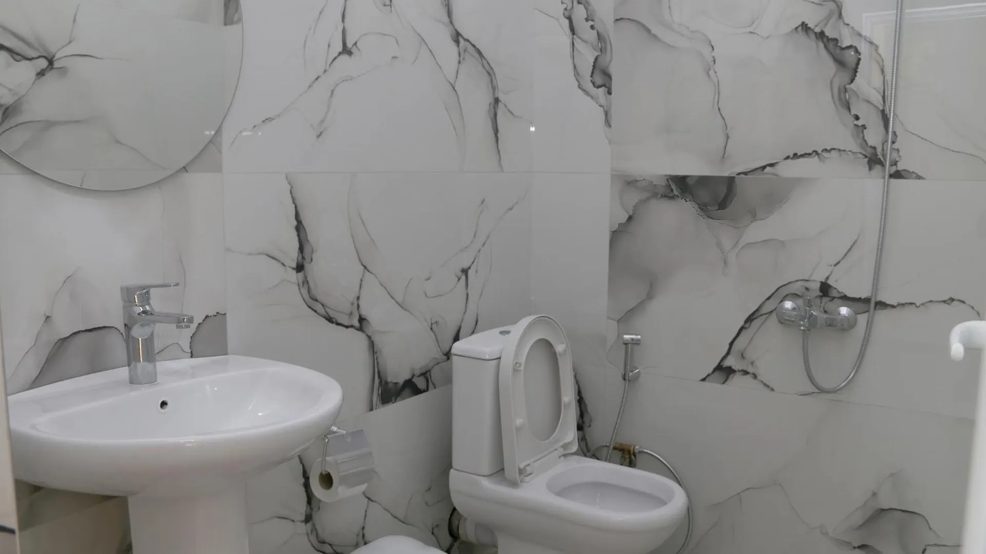 ホテル Vila Jovani Sarandë