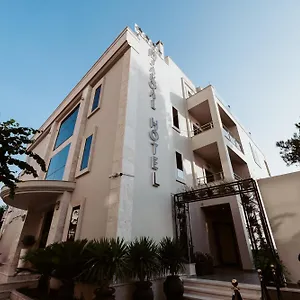 4* Hotel Jaroal